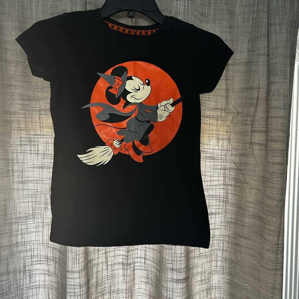 Girls Minnie Mouse Halloween shirt